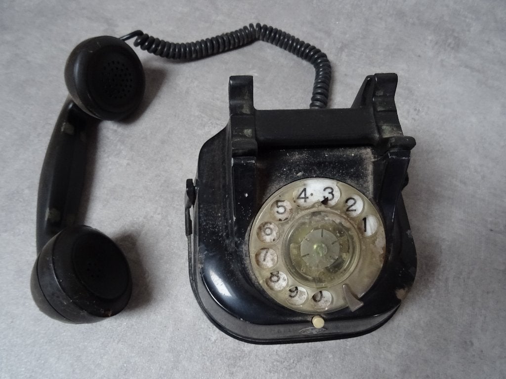 Oude bakelieten telefoon, Antiek en Kunst, Curiosa en Brocante, Ophalen