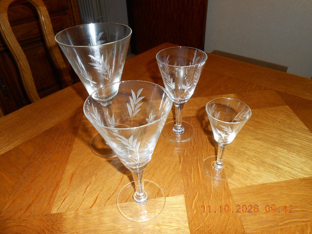 glasservies in geslepen glas, Ophalen