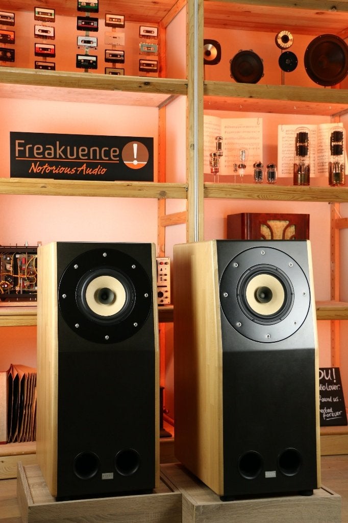 Seas X1 Exotic F8 TRADE.INRUIL. Check this. Breedbandfeest!, Audio, Tv en Foto, Luidsprekerboxen, Ophalen of Verzenden, Zo goed als nieuw