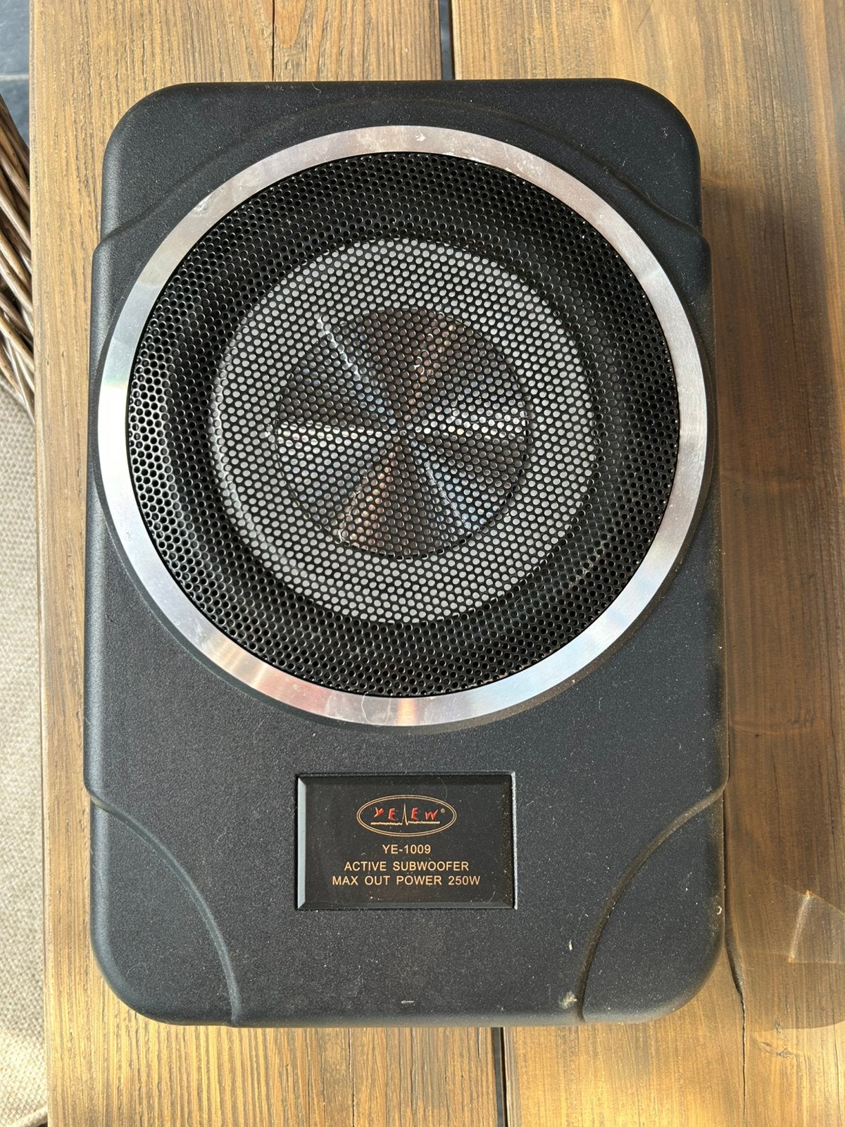 Subwoofer 250w, Muziek en Instrumenten, Ophalen, Zo goed als nieuw