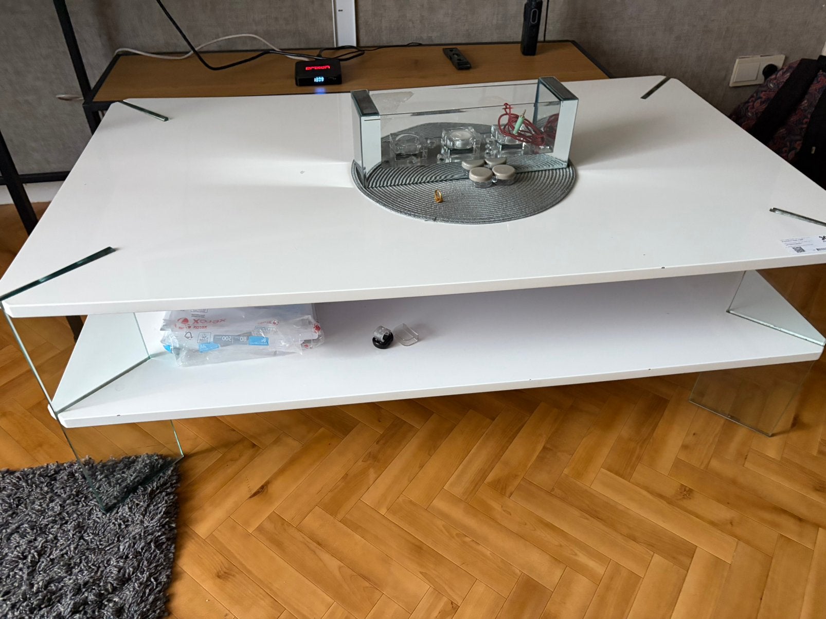 Gratis salontafel wit lak, Enlèvement, Comme neuf