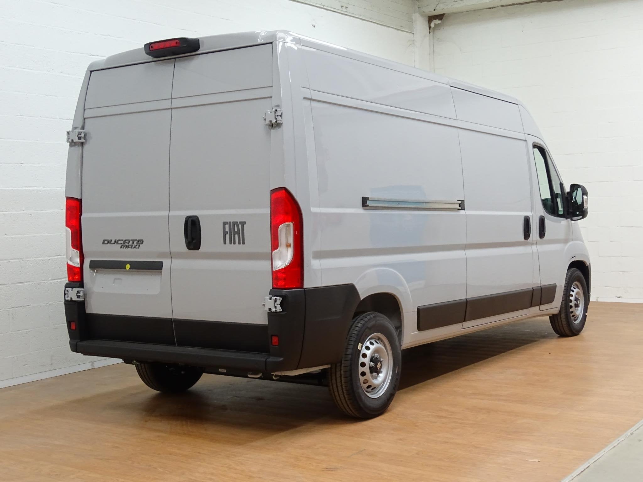 Fiat Ducato 2.2 BlueHDI 180 Maxi L3-H2 35 AT8, Autos, Camionnettes & Utilitaires, Argent ou Gris, Achat, 4 portes, 3 places