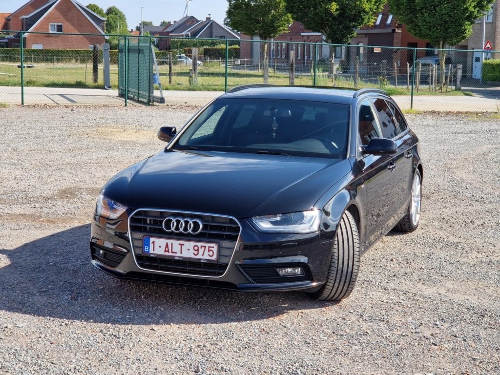 Audi A4 B8 S-line, Autos, Audi, Cuir, Achat, Euro 6, Noir