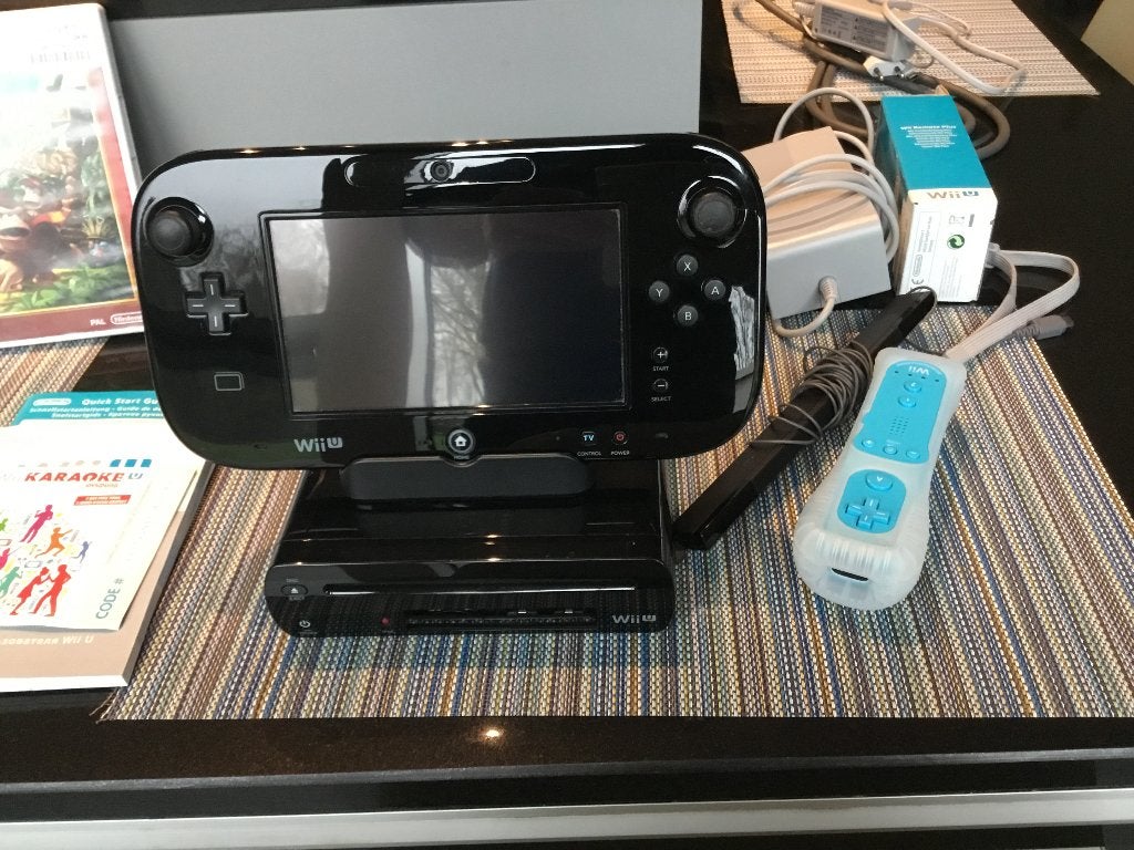 Nintendo Wii u, Games en Spelcomputers, Spelcomputers | Nintendo Wii U, Ophalen, Met games
