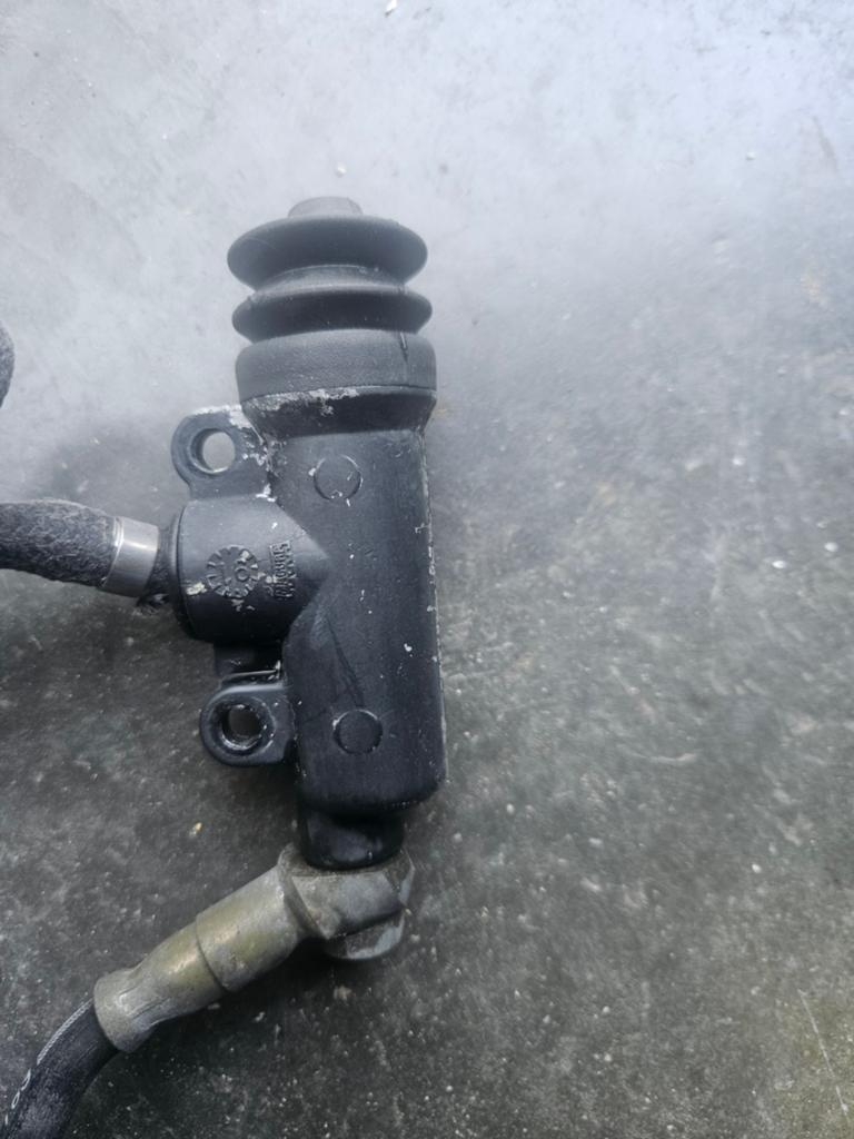 Achterste rempomp bmw k75 k100, Motoren, Ophalen