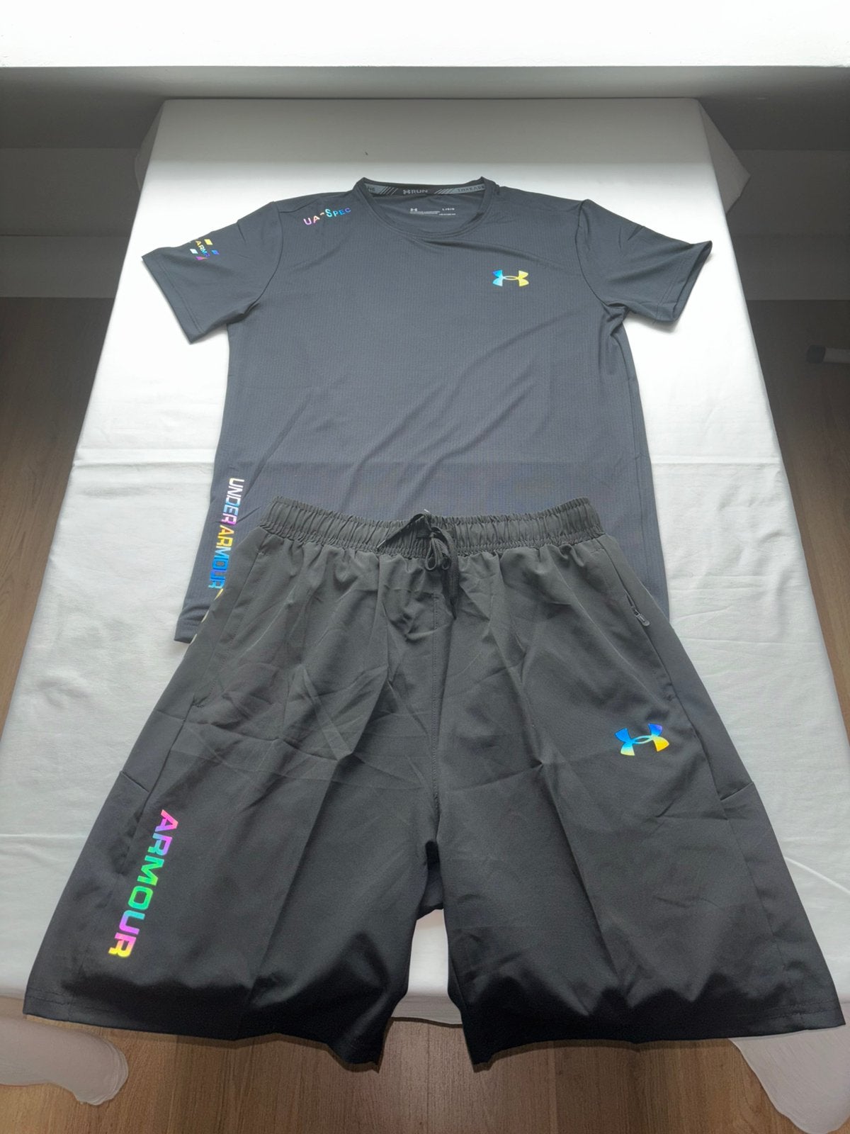 Ensemble under armour reflechisant, Enlèvement ou Envoi, Comme neuf, Taille 48/50 (M)