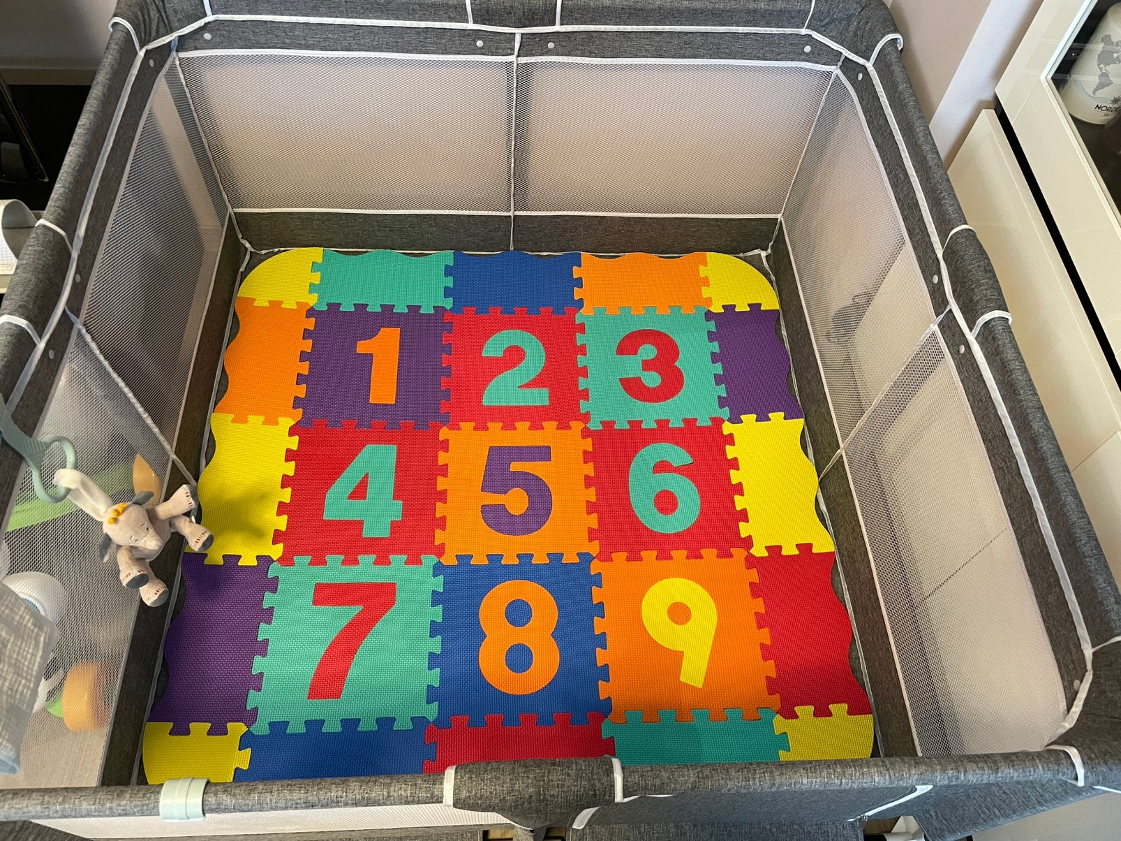 Parc Bébé 125x125 avec tapis de fond +Tapis puzzle en mousse, Enlèvement, Utilisé, Carré, Tapis de parc