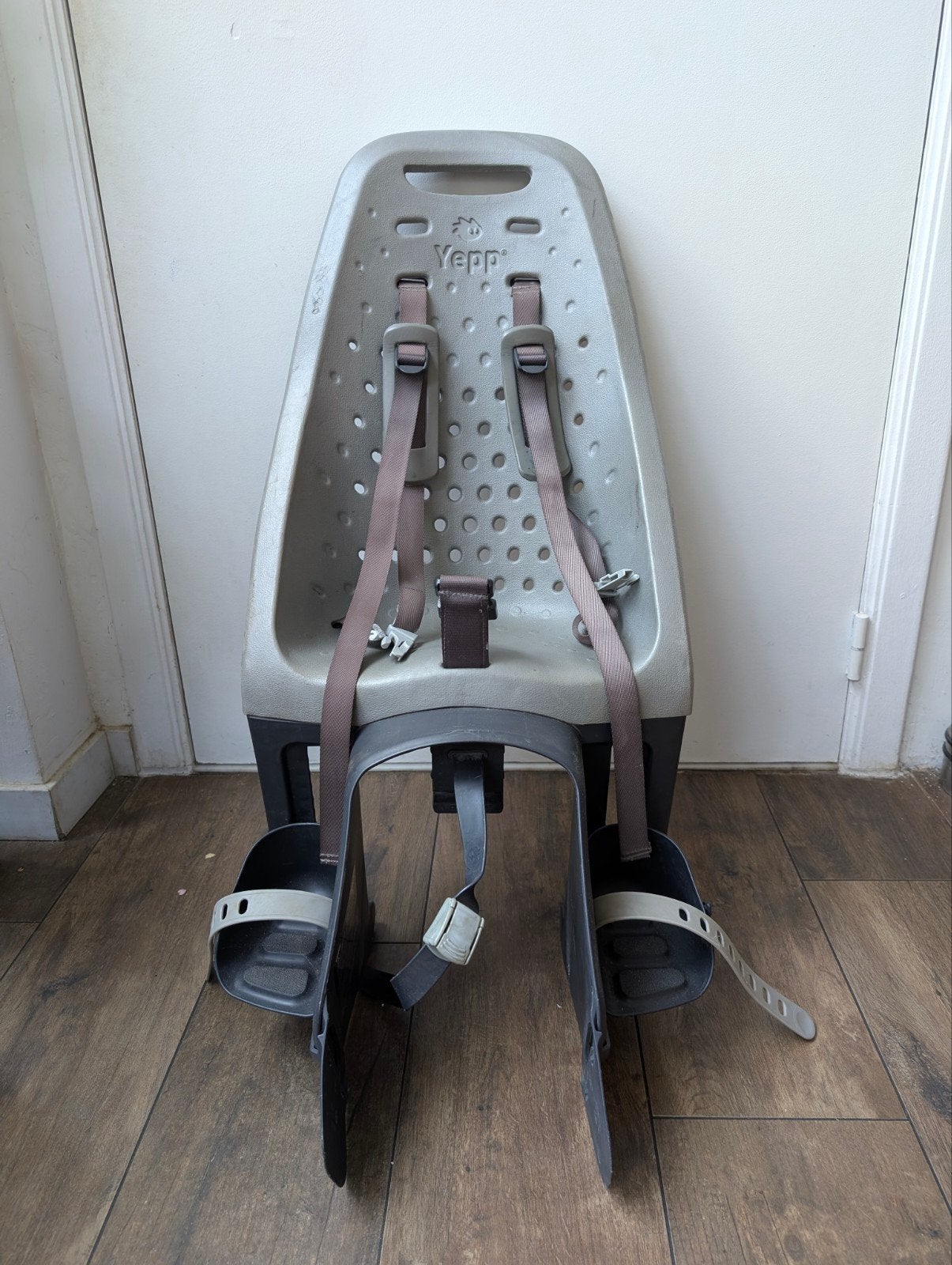 Yepp Maxi fietsstoeltje achteraan, Achterzitje, Yepp (Thule), Ophalen, 15 t/m 25 kg