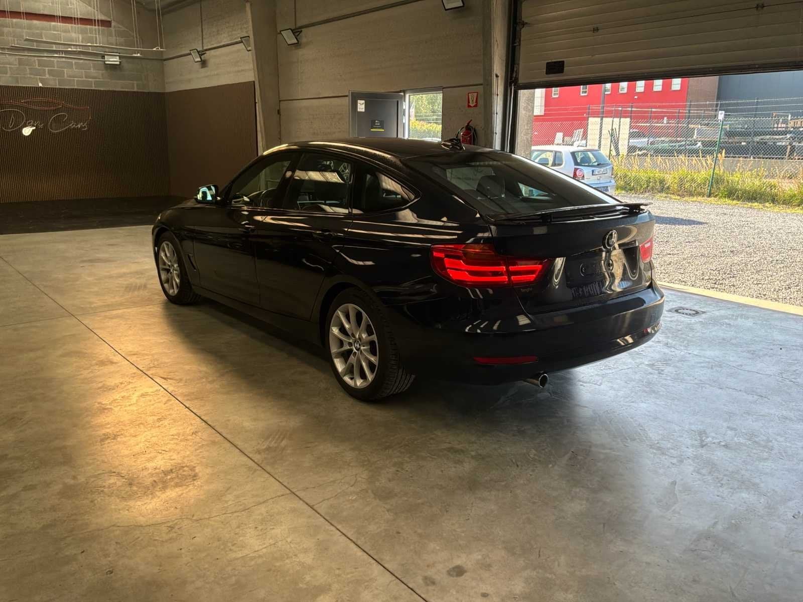 2013 BMW 318d Auto 2.0 Diesel – 143 pk – 181.074 km, Auto's, Gebruikt, Overige brandstoffen, Bedrijf, Overige carrosserie