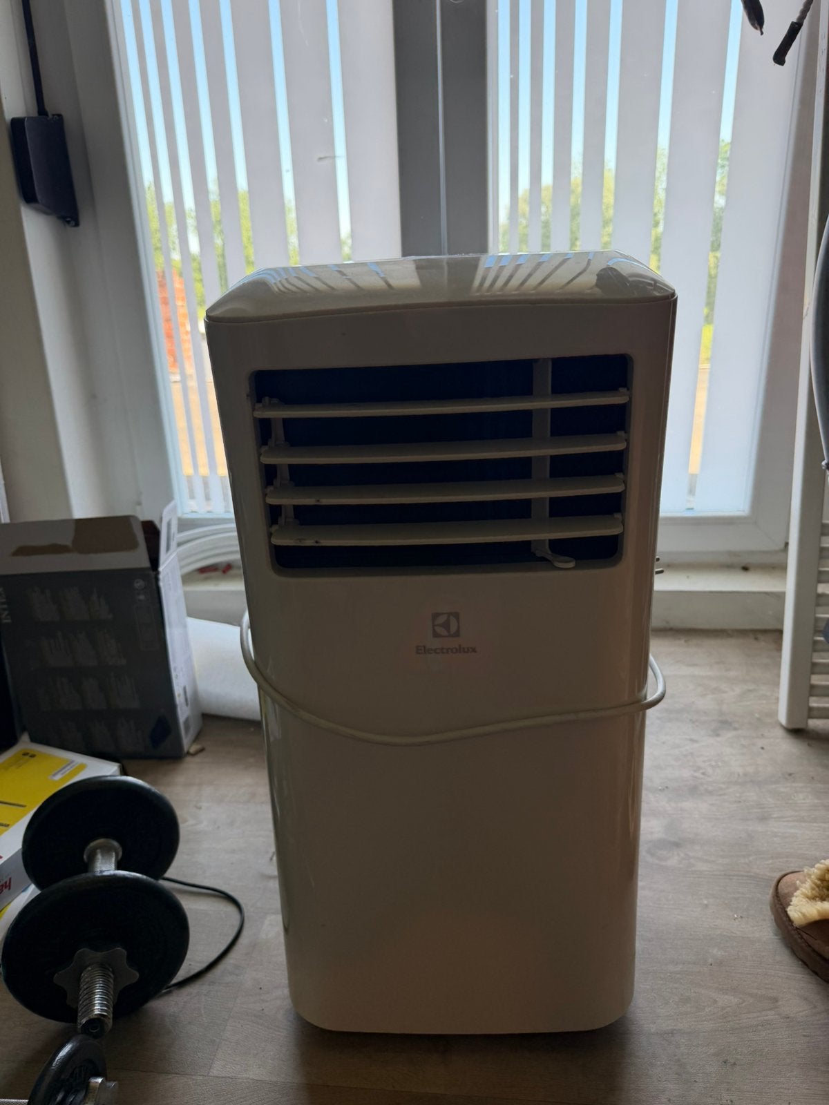 Electrolux EXP09CN1W7 mobiele airconditioner, Ophalen, Zo goed als nieuw, Ventileren, Afstandsbediening