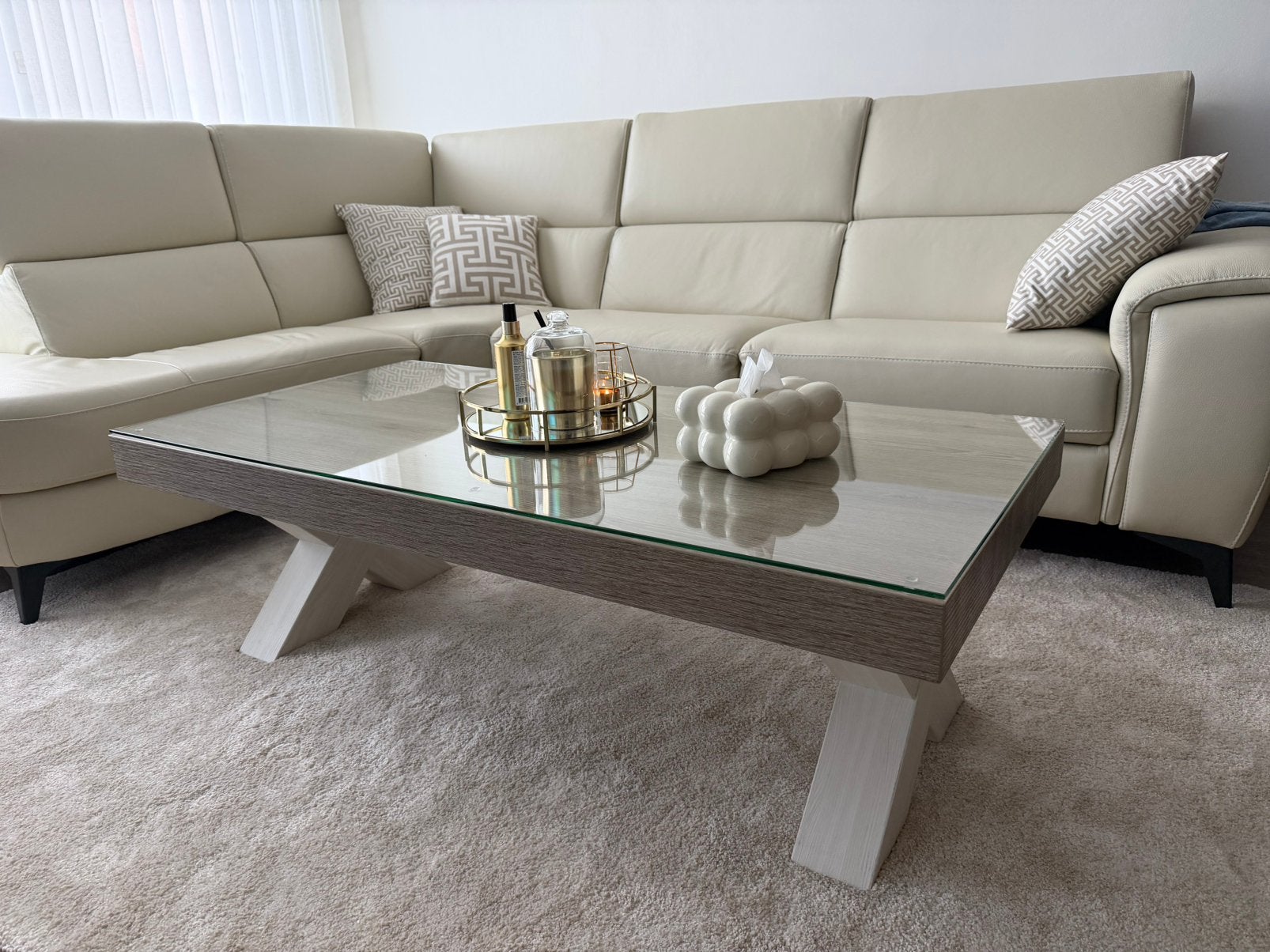 Salontafel met glazen blad – €100, Ophalen, Zo goed als nieuw