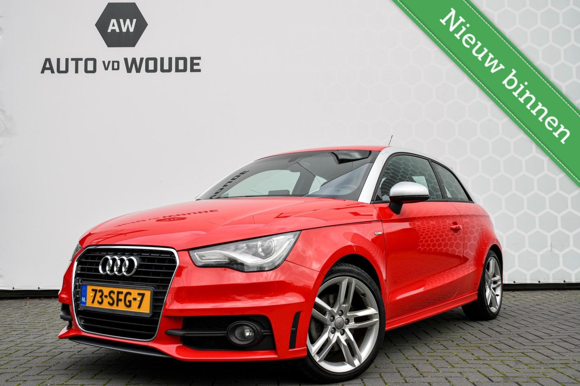 Audi A1 1.4 TFSI S edition DSG Automaat Xenon LED S-line, Auto's, Zwart, 4 cilinders, Xenon verlichting, 1100 kg