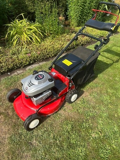 Grasmaaier BRIGGS & STRATTON 6,5PK, Tuin en Terras, Grasmaaiers, Ophalen, Cirkelmaaier, Zo goed als nieuw, Briggs & stratton