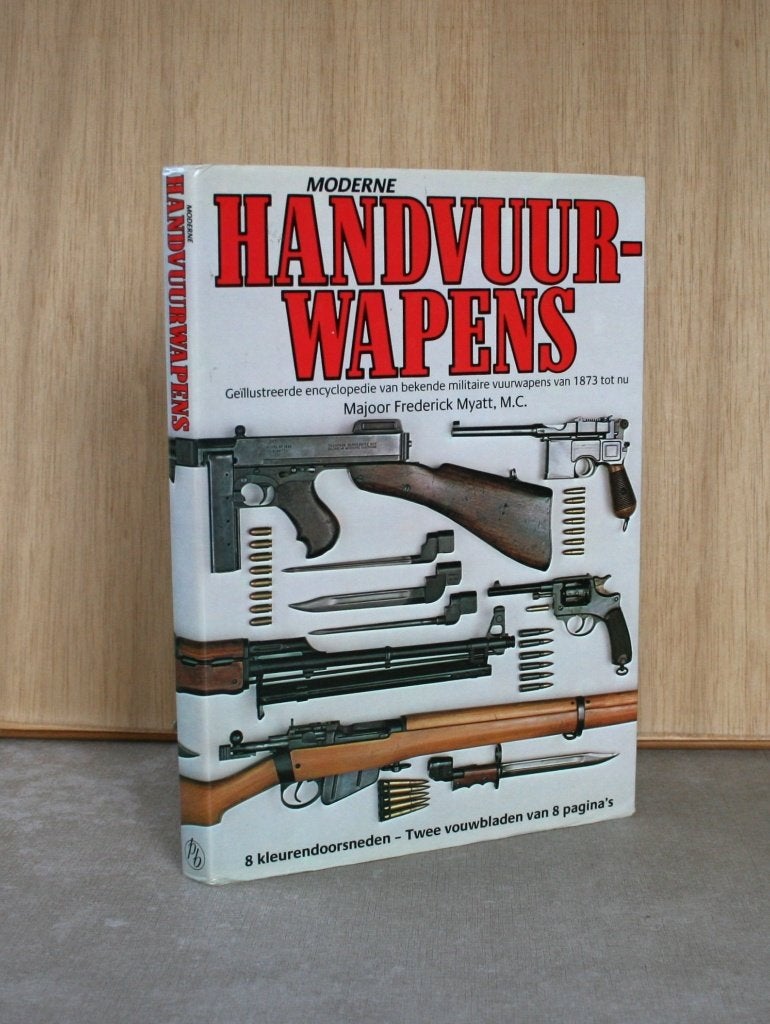 Moderne handvuurwapens vanaf 1873 tot nu., Ophalen of Verzenden, Zo goed als nieuw, Majoor Frederick Myatt