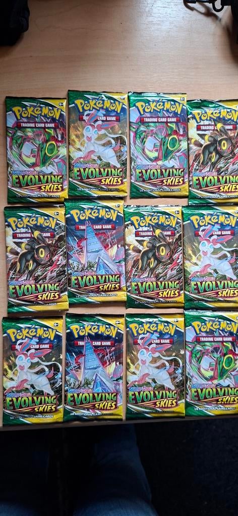 Pokemon Evolving Skies booster packs, Enlèvement, Neuf, Booster, Foil
