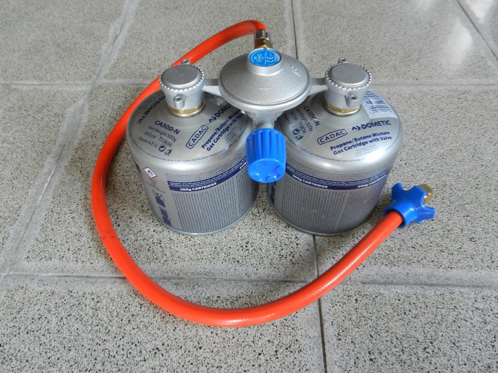 Cadac Dometic dual power pak gasdrukregelaar met slang, Ophalen, Zo goed als nieuw