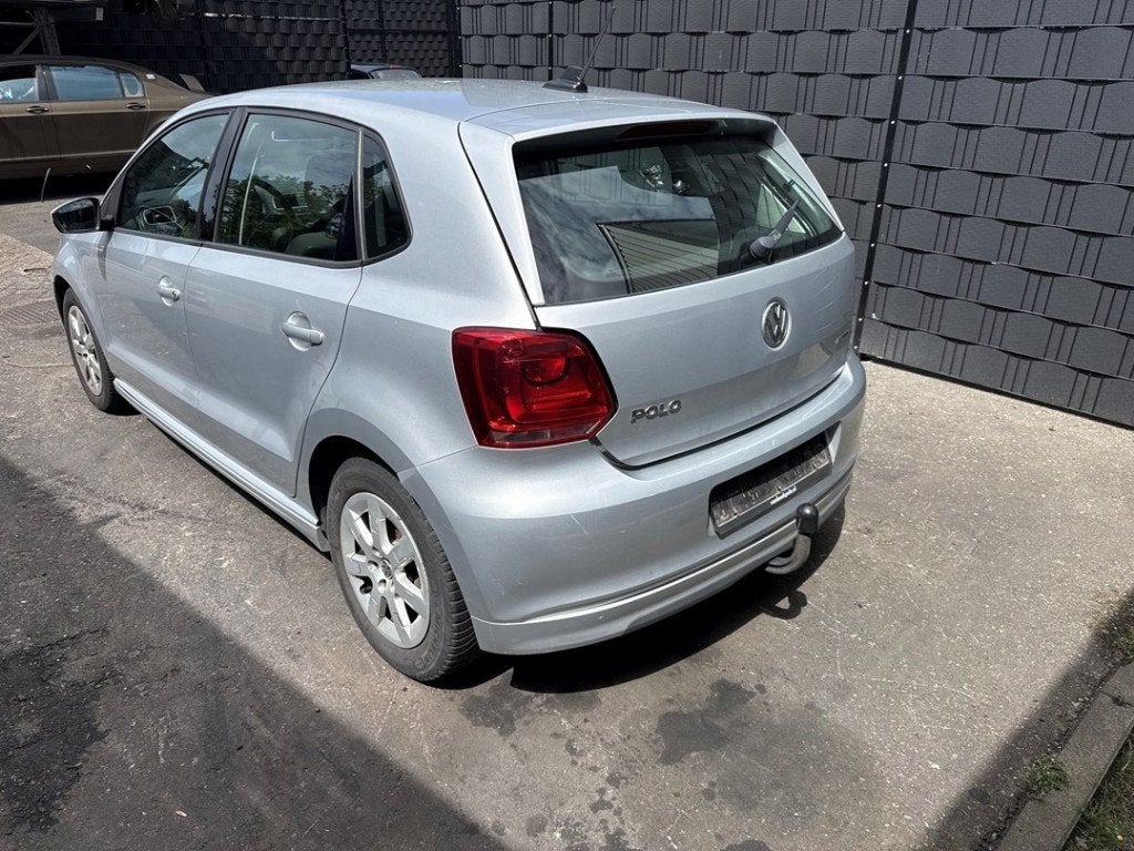 FEU ARRIÈRE GAUCHE Volkswagen Polo V (6R) (|6R0945095AH|), Volkswagen, Volkswagen AG, Utilisé, Kundenbetreuung@volkswagen.de