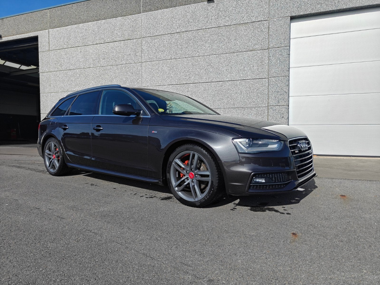 Audi A4 Avant, Auto's, Voorwielaandrijving, Euro 5, Zwart, 4 cilinders