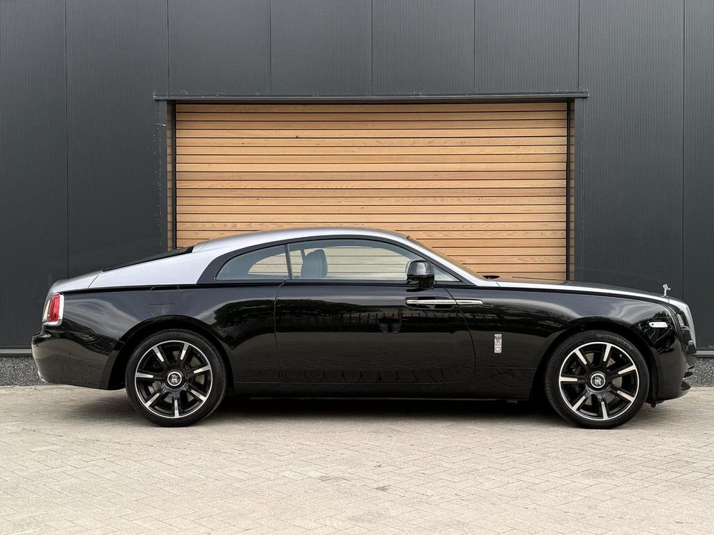 Rolls-Royce Wraith 6.6 V12 TWO-TONE|STARROOF|STOELVENTILATIE, Auto's, Automaat, Zwart, 327 g/km, Zwart