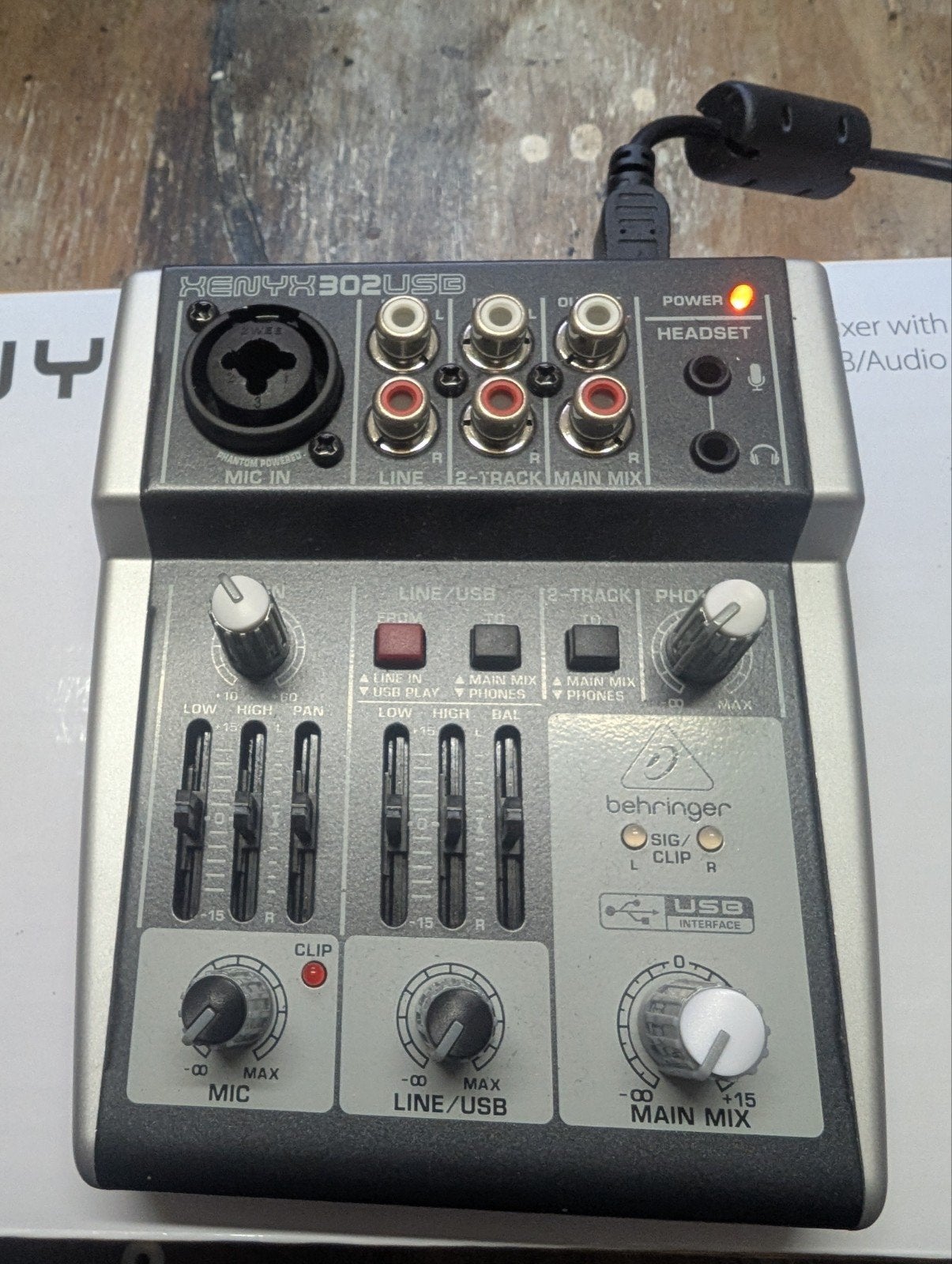 Behringer xenyx 302usb, Ophalen of Verzenden, Zo goed als nieuw, Minder dan 5 kanalen, Microfooningang
