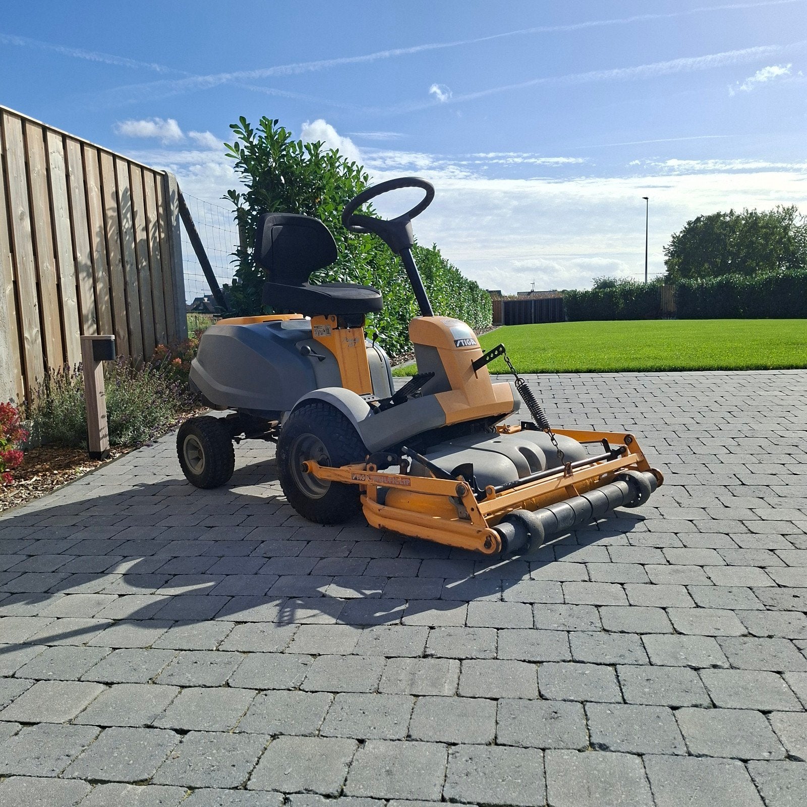 zitmaaier stiga villa hst, Enlèvement