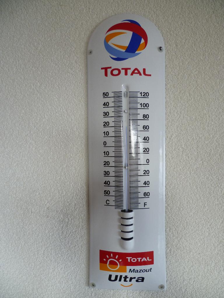 EMAILLE RECLAME THERMOMETER"TOTAL MAZOUT ULTRA"JAREN 80/90, Verzamelen, Ophalen of Verzenden, Nieuw, Reclamebord