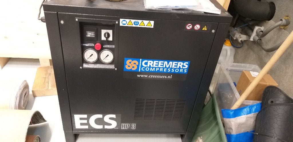 compressor, Doe-het-zelf en Bouw, Ophalen, Zo goed als nieuw, 6 tot 10 bar, Geluidgedempt