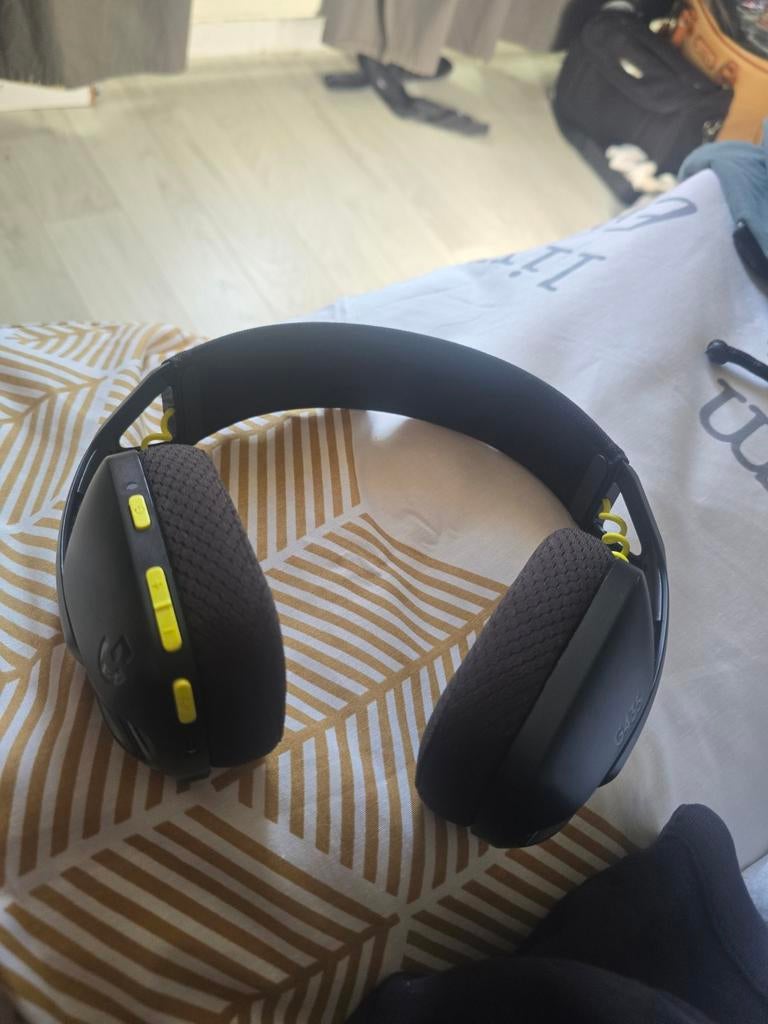 g435 logitech headset, Enlèvement