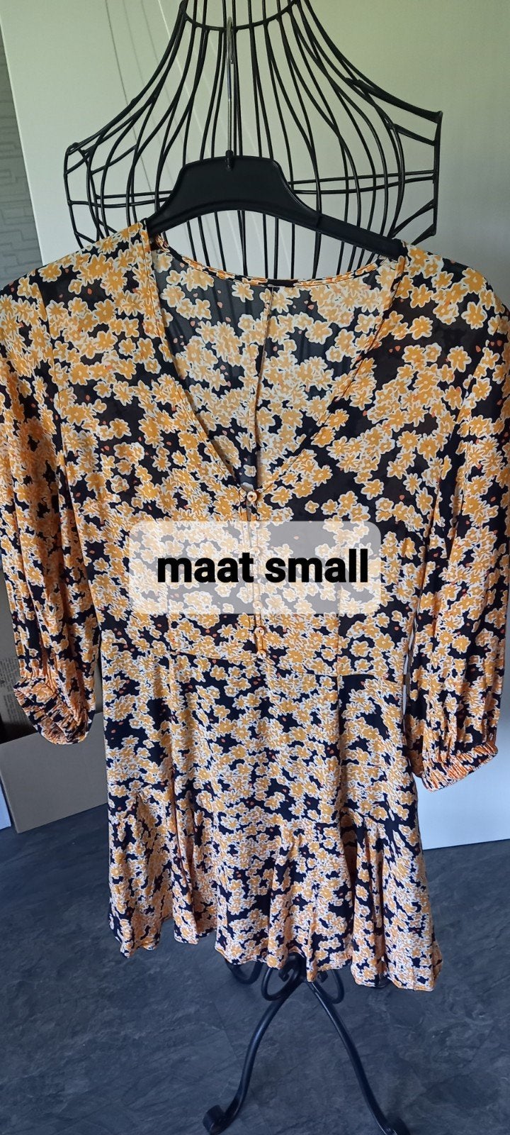 leuke kleedjes maat small, Vêtements | Femmes, Robes, Enlèvement ou Envoi