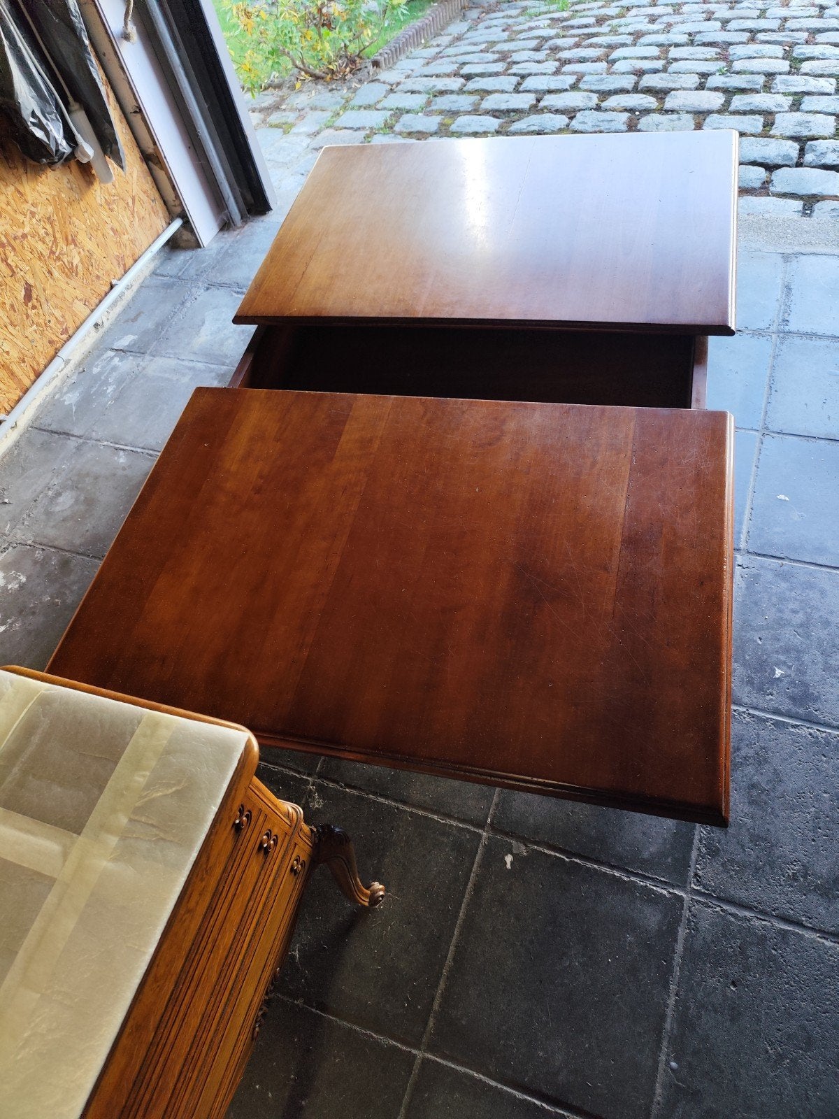 Table basse en cerisier massif. Ouverture coulissante., Antiek., Cerisier, Comme neuf, Enlèvement