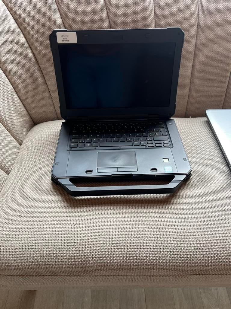 Lot de 2 pc portables, Informatique & Logiciels, Ordinateurs portables Windows, Utilisé, 15 pouces, SSD, 16 GB, Azerty, Avec écran tactile