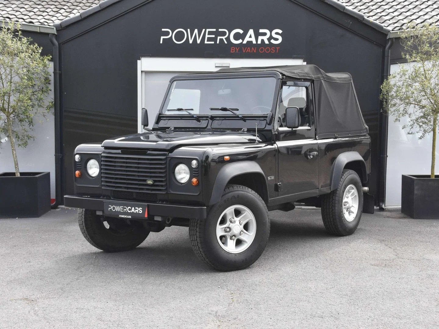 Land Rover Defender 90 TD5 Cabrio " BEL AIR " – 1 VAN 75, Achat, Entreprise, 2 places, Noir
