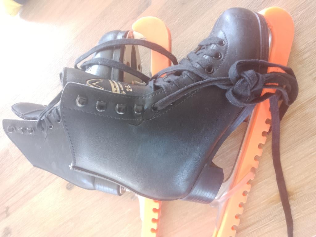 Kinder schaatsen maat 2, Gebruikt, Kunstschaatsen, Ophalen, Overige merken