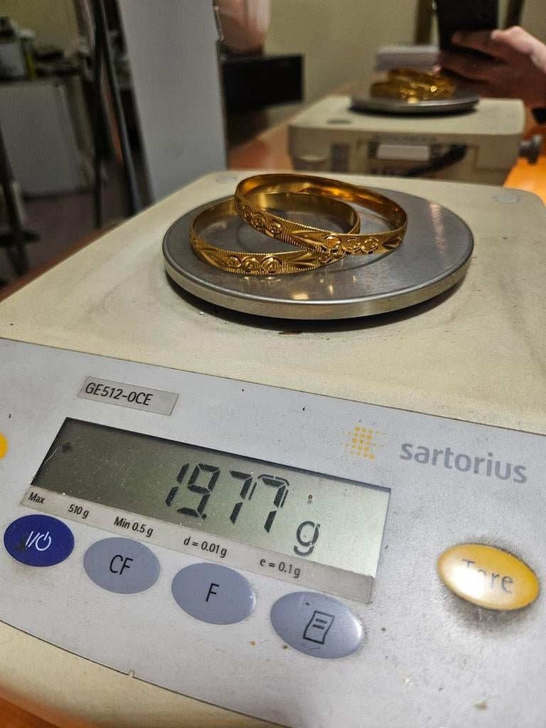 2stuks zelfde 19gram 750nmr, Ophalen