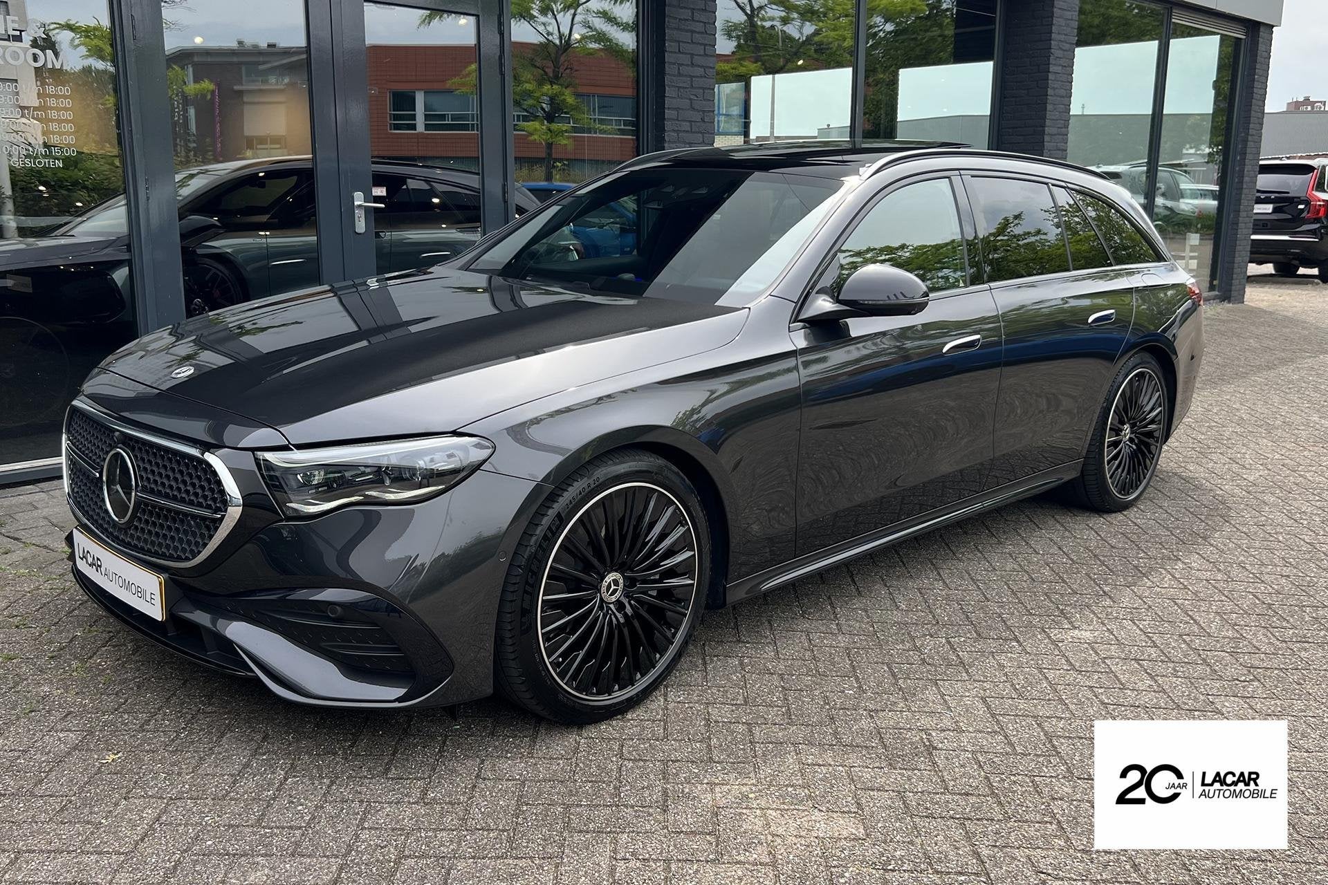 Mercedes-Benz E-Klasse Estate 300e AMG Line I Luchtvering I, Autos, Cuir, Argent ou Gris, Euro 6, Entreprise