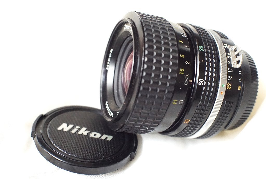 Nikkor AI-S 35-70 mm 3.3-4.5 pour tous reflex Nikon "F", TV, Hi-fi & Vidéo, Appareils photo analogiques, Enlèvement ou Envoi, Utilisé