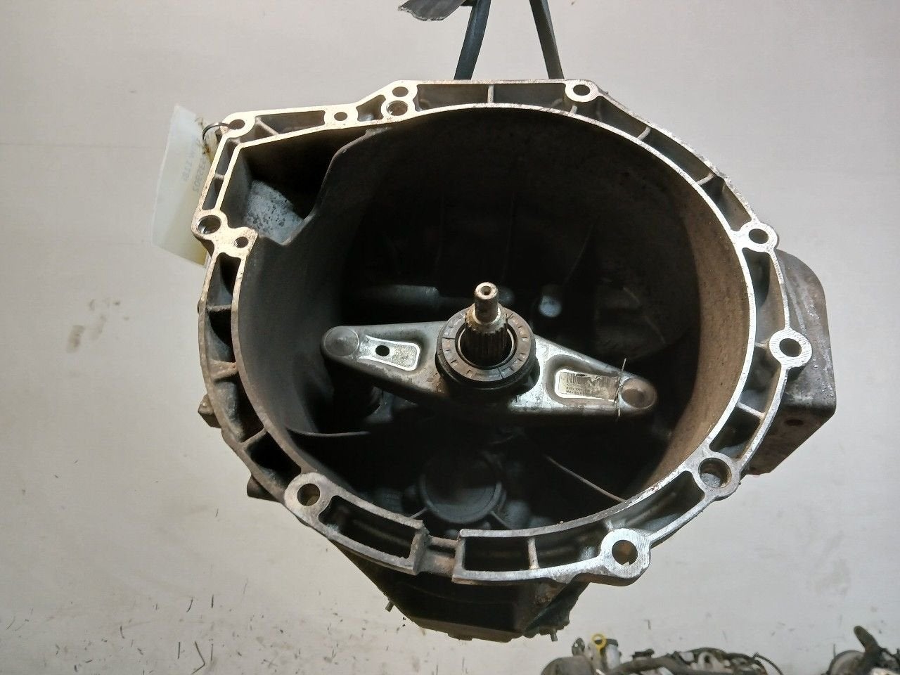 Versnellingsbak schakel BMW 1 serie, Onderdelen@venauto.nl, Van der Ven Autorecycling B.V., Gebruikt, Ettenseweg 76, 4706 PB Roosendaal, The Netherlands