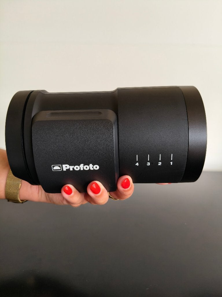 Profoto B10 Duo Kit  rugzak  Snoot  Grid Kit   Color Gel Kit, Overige merken, Flitser, Ophalen of Verzenden, Zo goed als nieuw
