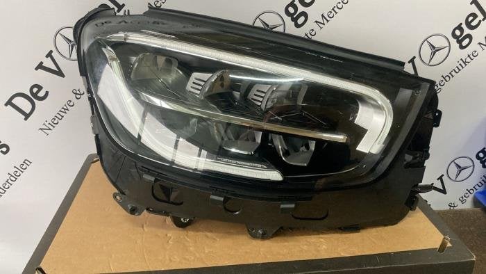 Koplamp rechts van een Mercedes GLC-Klasse, Auto-onderdelen, Verlichting, Mercedes-Benz, Gebruikt, 3 maanden garantie, Ophalen of Verzenden