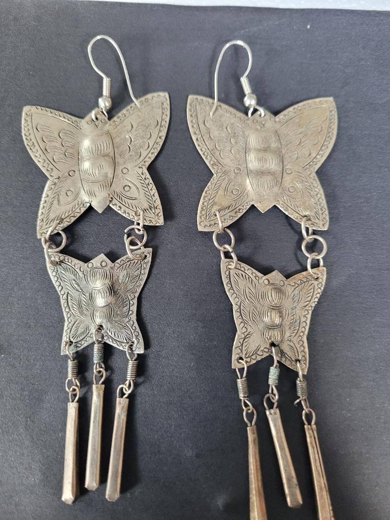 Boucles d'oreilles papillons pour oreilles percées, Bijoux, Sacs & Beauté, Boucles d'oreilles, Comme neuf, Enlèvement, Autres matériaux