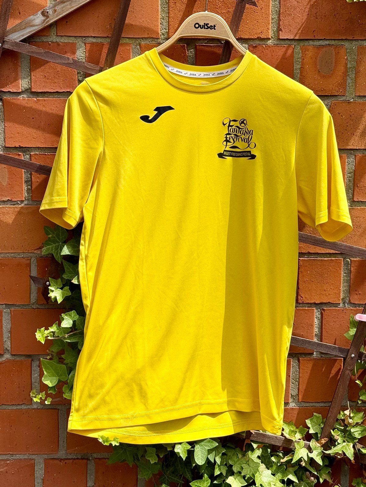T-shirt du festival Joma Fantasia en jaune vif, Enlèvement ou Envoi, Comme neuf, Taille 46 (S) ou plus petite, Jaune