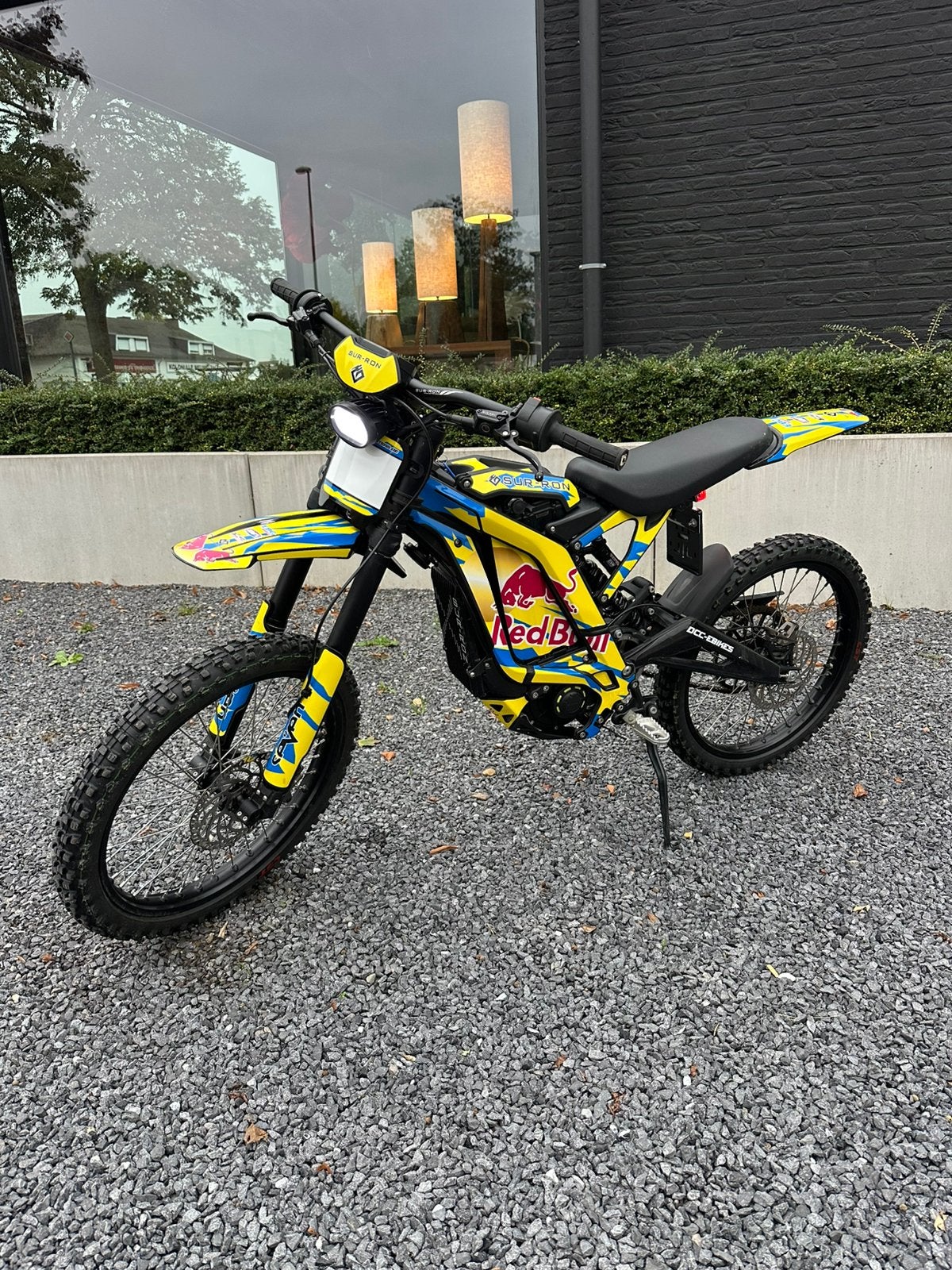 Surron light bee x  b klassen, Fietsen en Brommers, Ophalen, Zo goed als nieuw