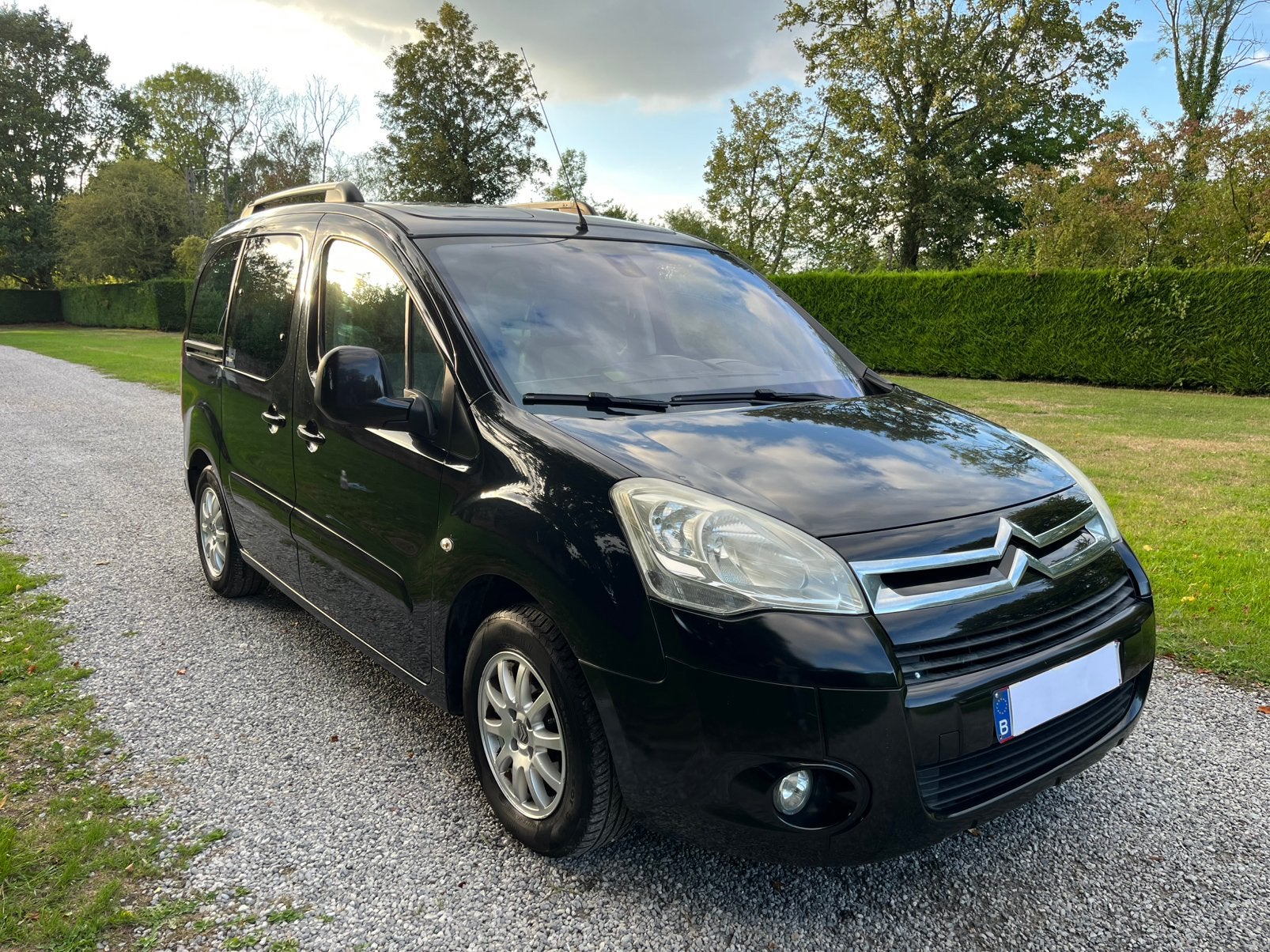 CITROËN BERLINGO 1.6HDI MULTIPLACE/92CV/AIRCO/TOIT PANO, Euro 5, Achat, Beige, Boîte manuelle