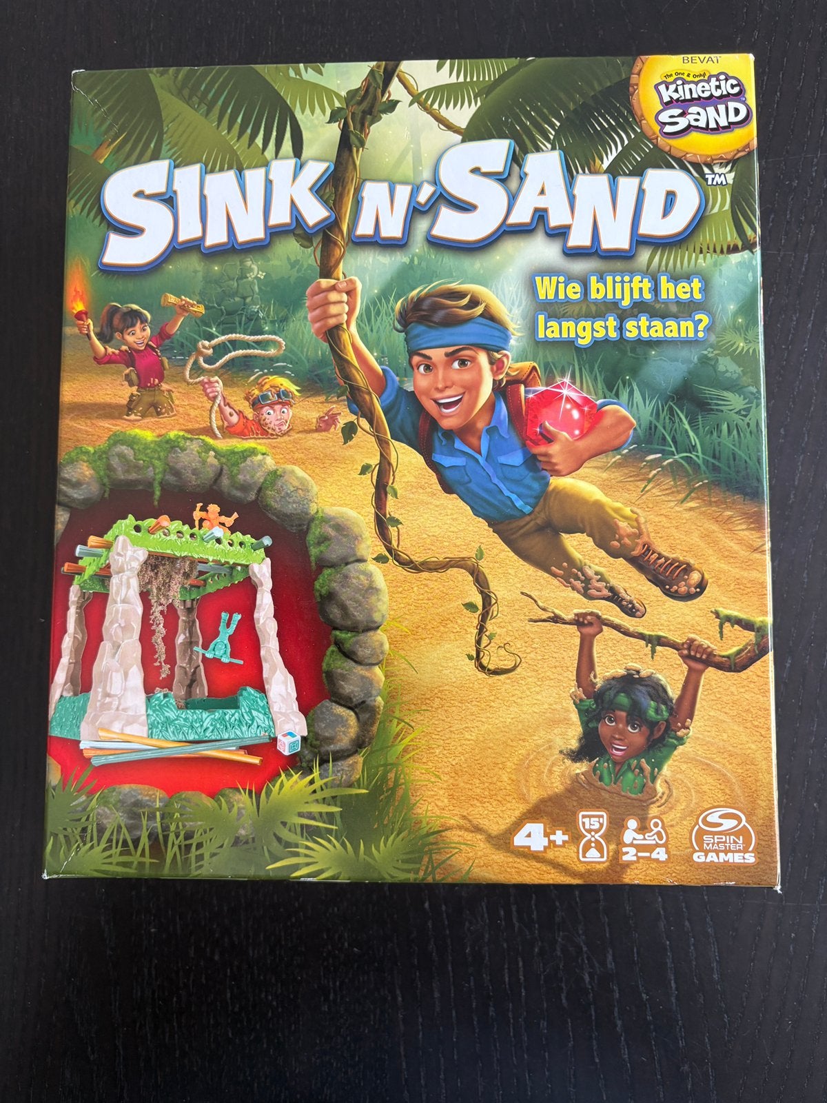 Sink n sand gezelschapsspel met kinetic sand, Hobby en Vrije tijd, Gezelschapsspellen | Overige, Drie of vier spelers, Ophalen