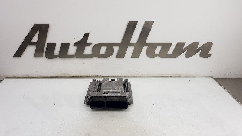 CALCULATEUR MOTEUR ECU Audi A4 Avant (B6) (01-2001/01-2005), Auto-Union-Straße  1,
85057  Ingolstadt, DE, Info@audi.de, Audi, Utilisé