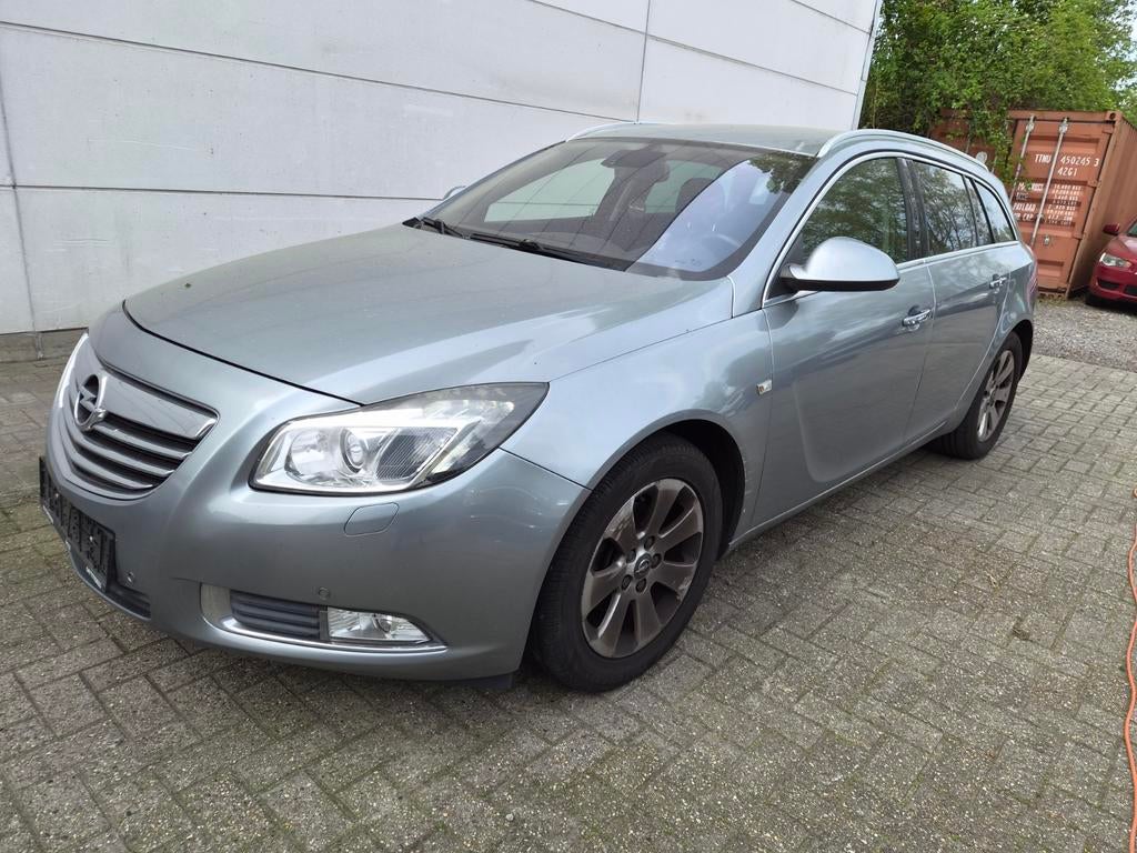 OPEL INSIGNIA 2 0 DIESEL., Autos, Opel, Cuir, Achat, Entreprise, Boîte manuelle