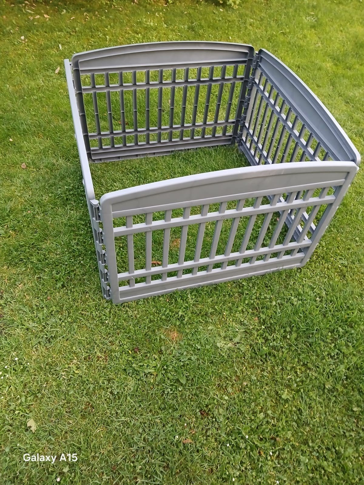 Parque pour petit chien, 1 mètre sur 1 mètre par 60cm hauteu, Animaux & Accessoires
