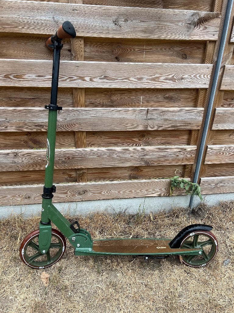 Step kakki kleur, Fietsen en Brommers, Ophalen, Gebruikt, Gewone step