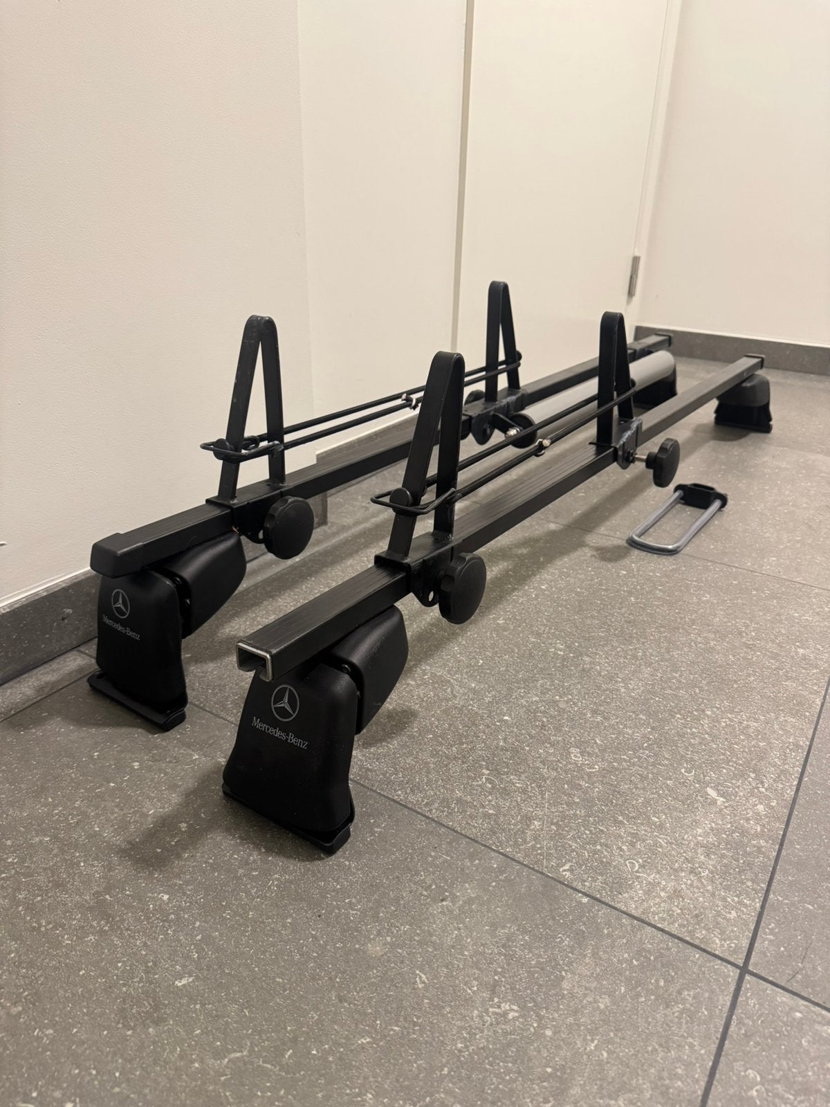 Barres de toit Mercedes, Autos : Pièces & Accessoires, Enlèvement