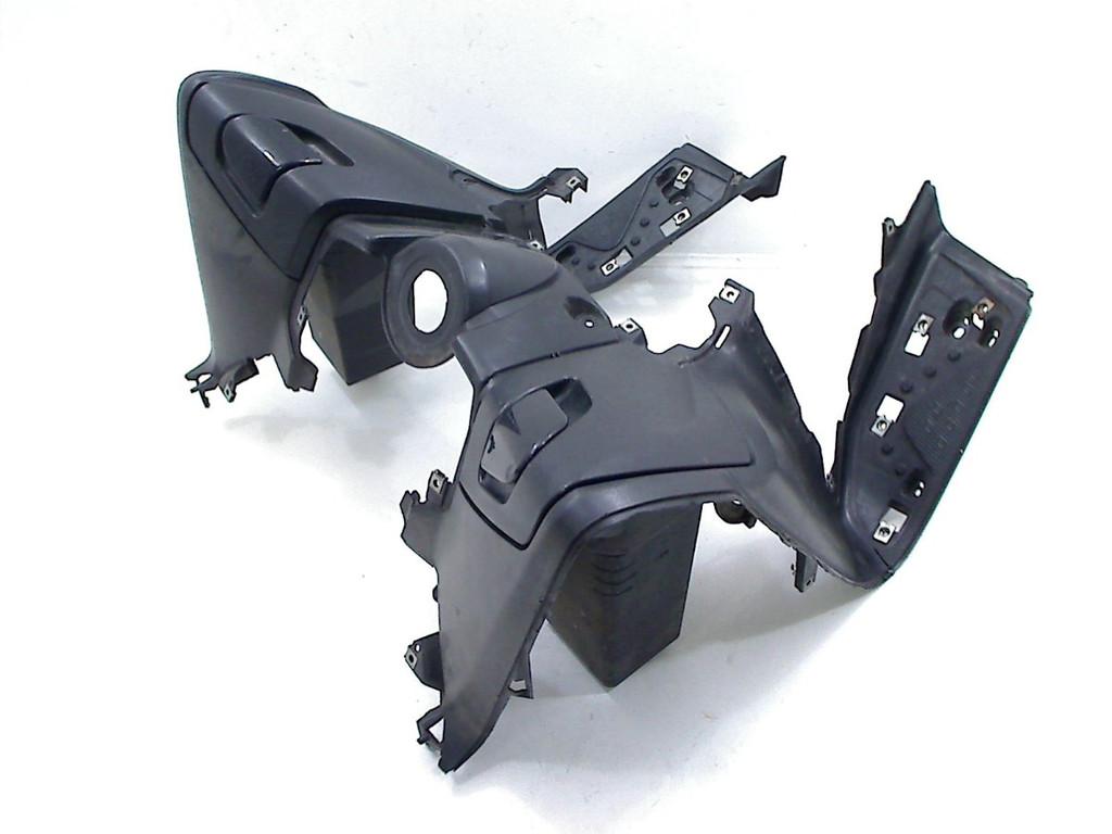 BOUCLIER DE JAMBE Yamaha XP 500 T-MAX 2008-2011 (XP500 4B5), Dhr. S. di Majo, Utilisé, Info@cama-motorparts.nl, P.J. Troelstraweg 8 8
3144 CX  MAASSLUIS, NL